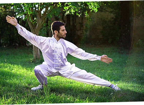 20250721-115650-869f645c-chair-tai-chi-g8txusta